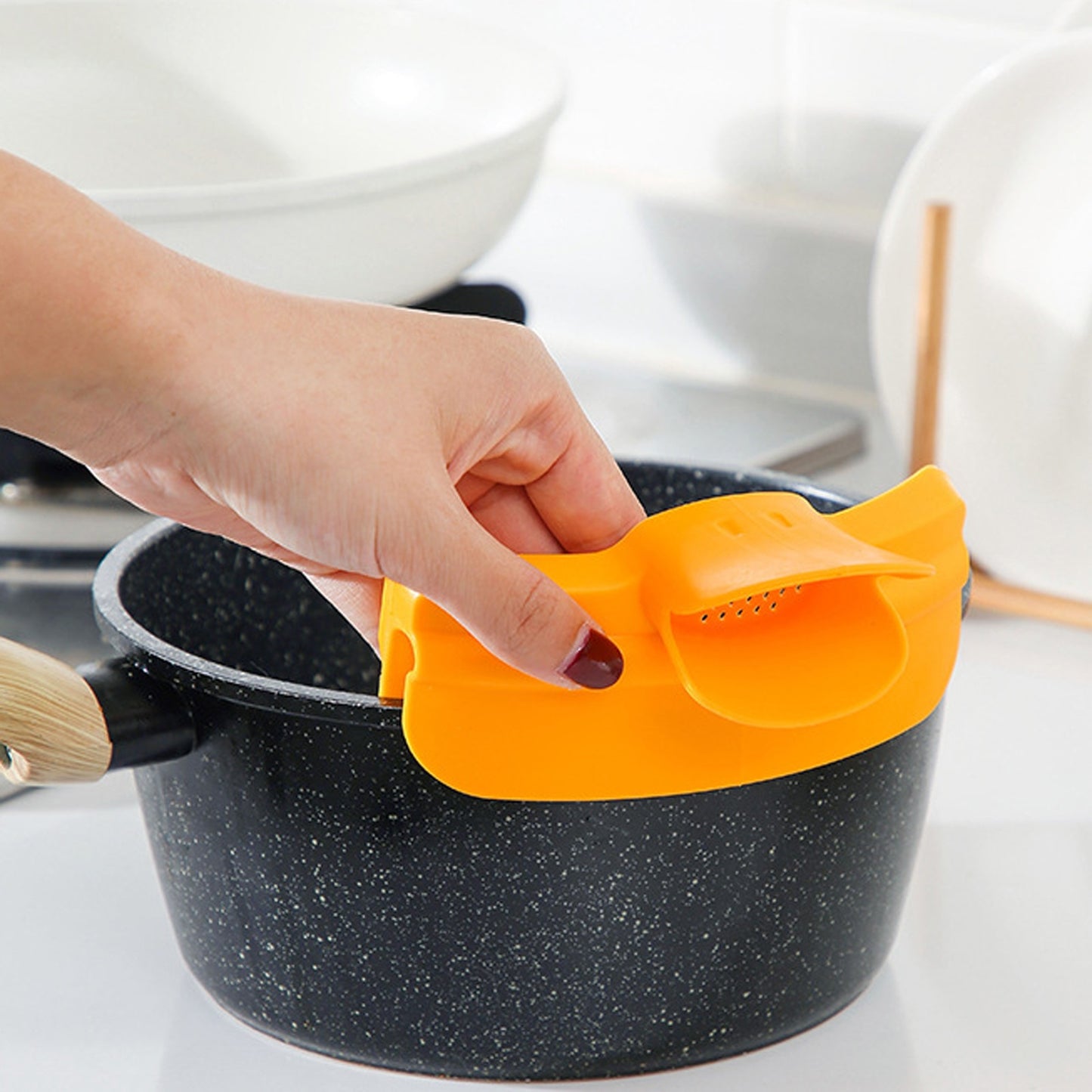 Spill-Proof Silicone Funnel