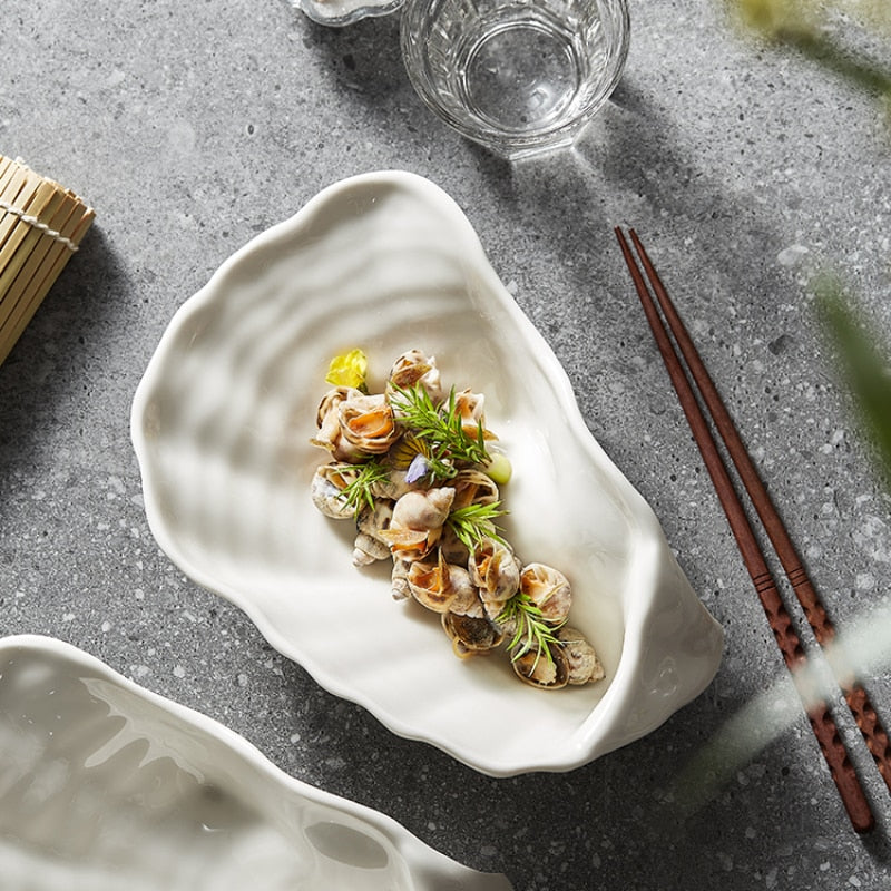 White Oyster-like Tableware Dish