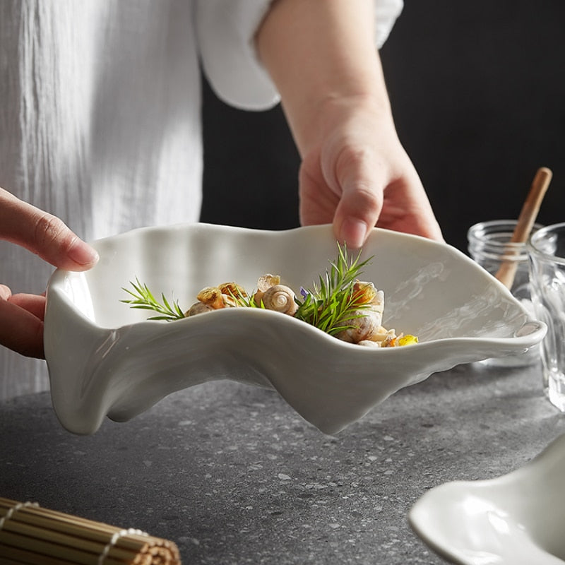 White Oyster-like Tableware Dish